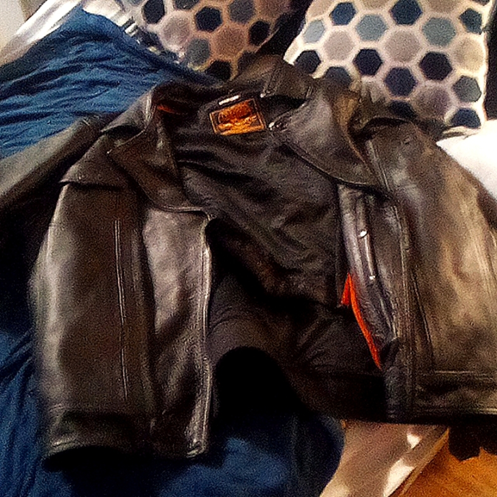 Men's Milwaukee leather jacket with zip out lining excellent condition like new